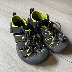 Unisex Keen Newport H2 Sandals Water Shoes Youth Size 2 Big Kid Outdoor Hiking